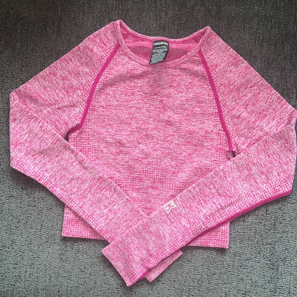 Pink Active top - Picture 1 of 4
